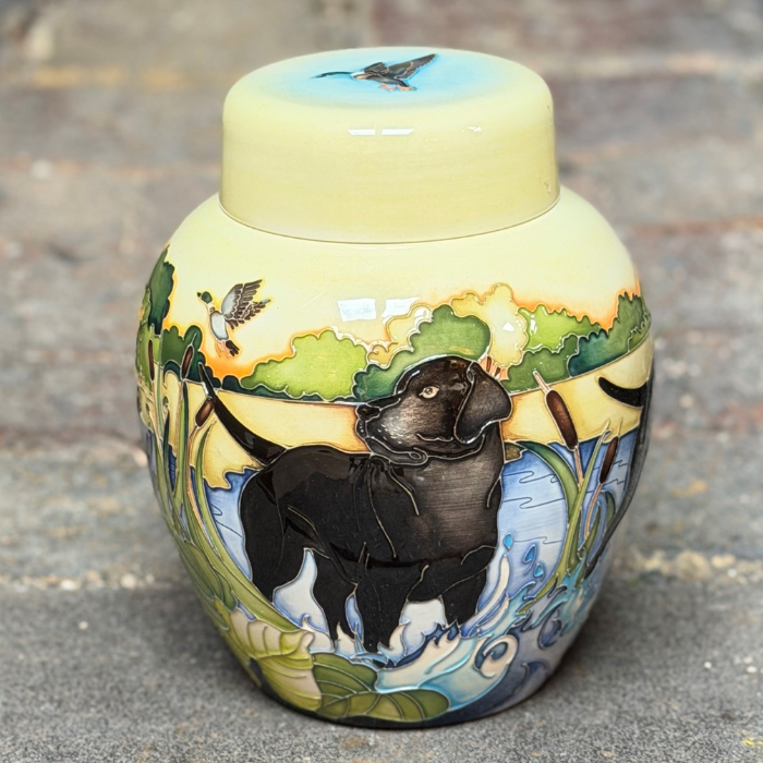 The Loyal Companion (Labrador) - Ginger Jar